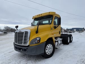 2016 Freightliner Cascadia 125 Image