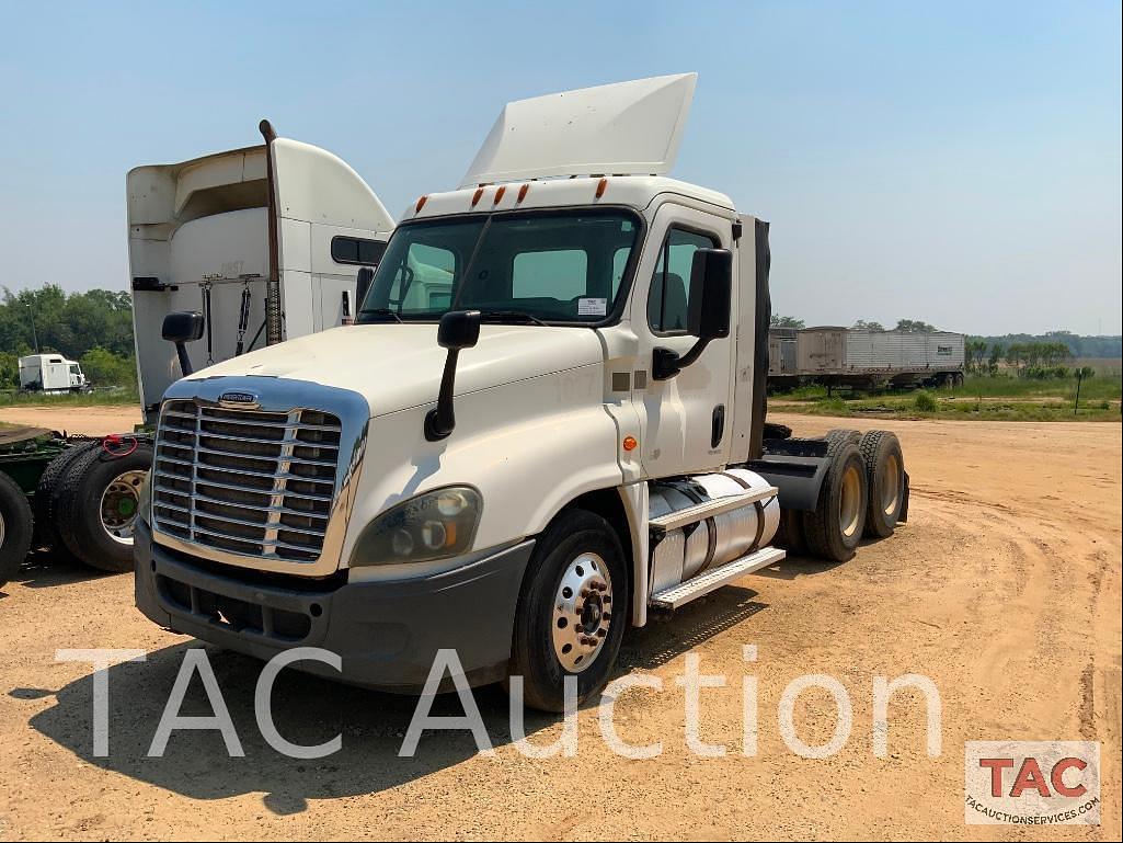Image of Freightliner Cascadia 125 Primary image
