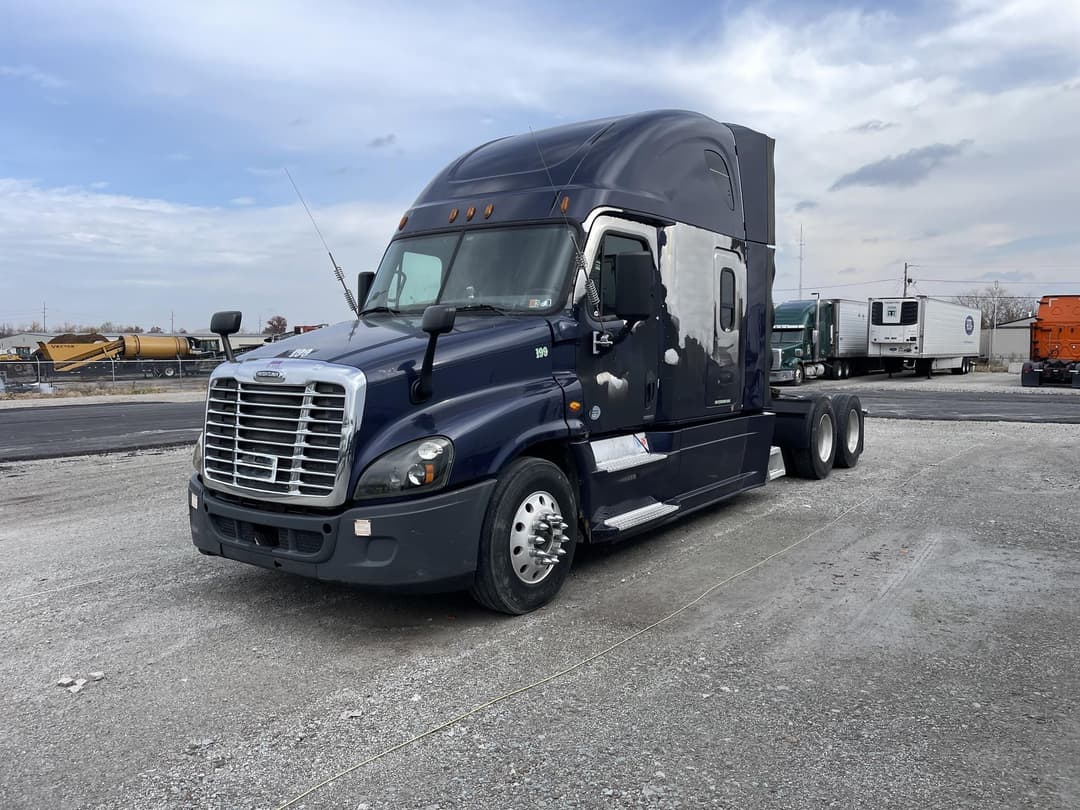 Image of Freightliner Cascadia 125 Evolution Primary image