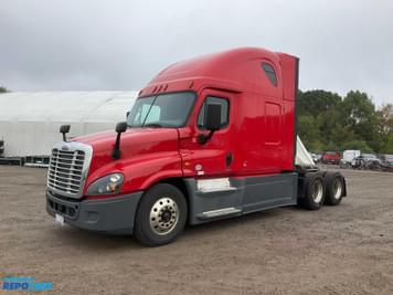 Main image Freightliner Cascadia 125