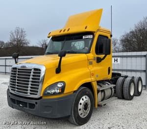 2016 Freightliner Cascadia 125 Image