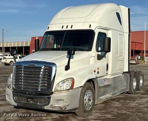 2016 Freightliner Cascadia 125 Image