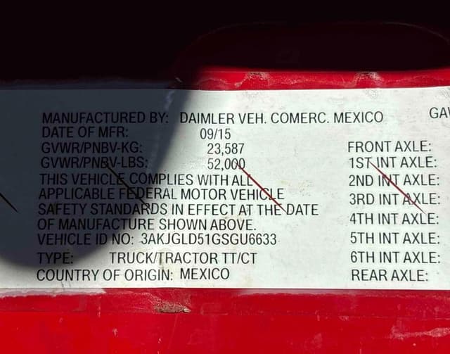 Image of Freightliner Cascadia 125 equipment image 2