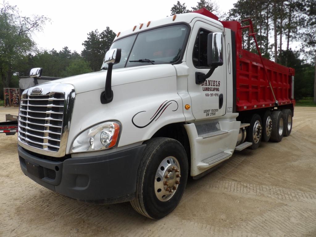 Image of Freightliner Cascadia Primary image