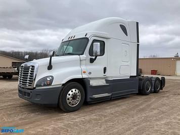 Main image Freightliner Cascadia Evolution