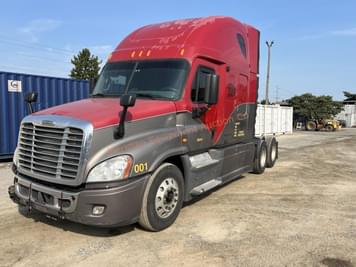 Main image Freightliner Cascadia