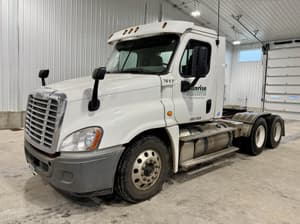 2016 Freightliner Cascadia Image