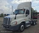 2016 Freightliner Cascadia Image