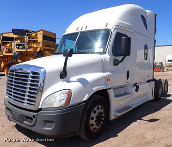 Main image Freightliner Cascadia