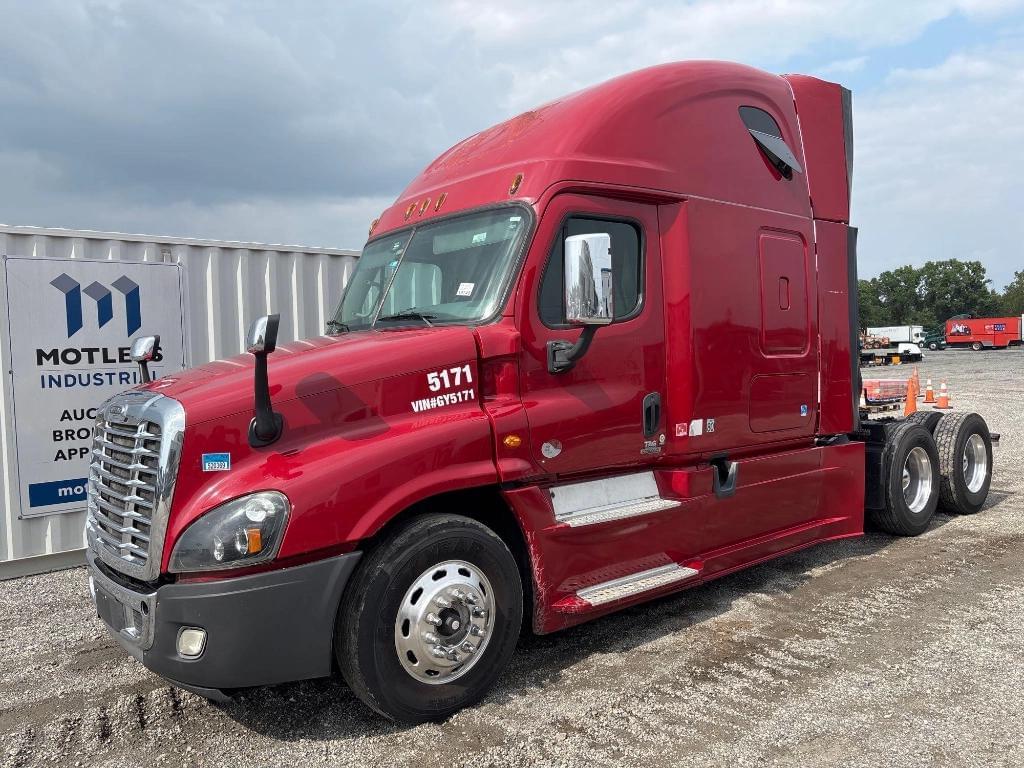 Image of Freightliner Cascadia Primary image