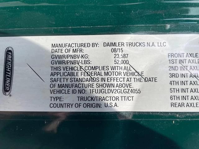 Image of Freightliner Cascadia equipment image 4