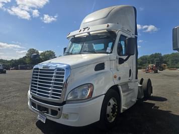 Main image Freightliner Cascadia