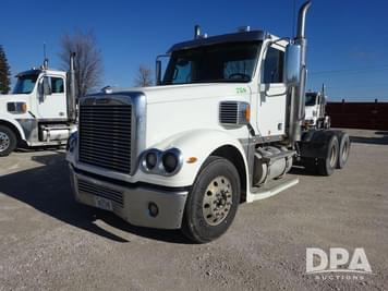 Main image Freightliner Coronado