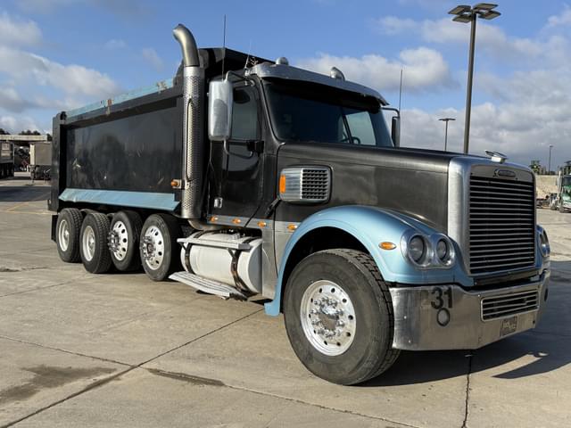 Image of Freightliner Coronado equipment image 1