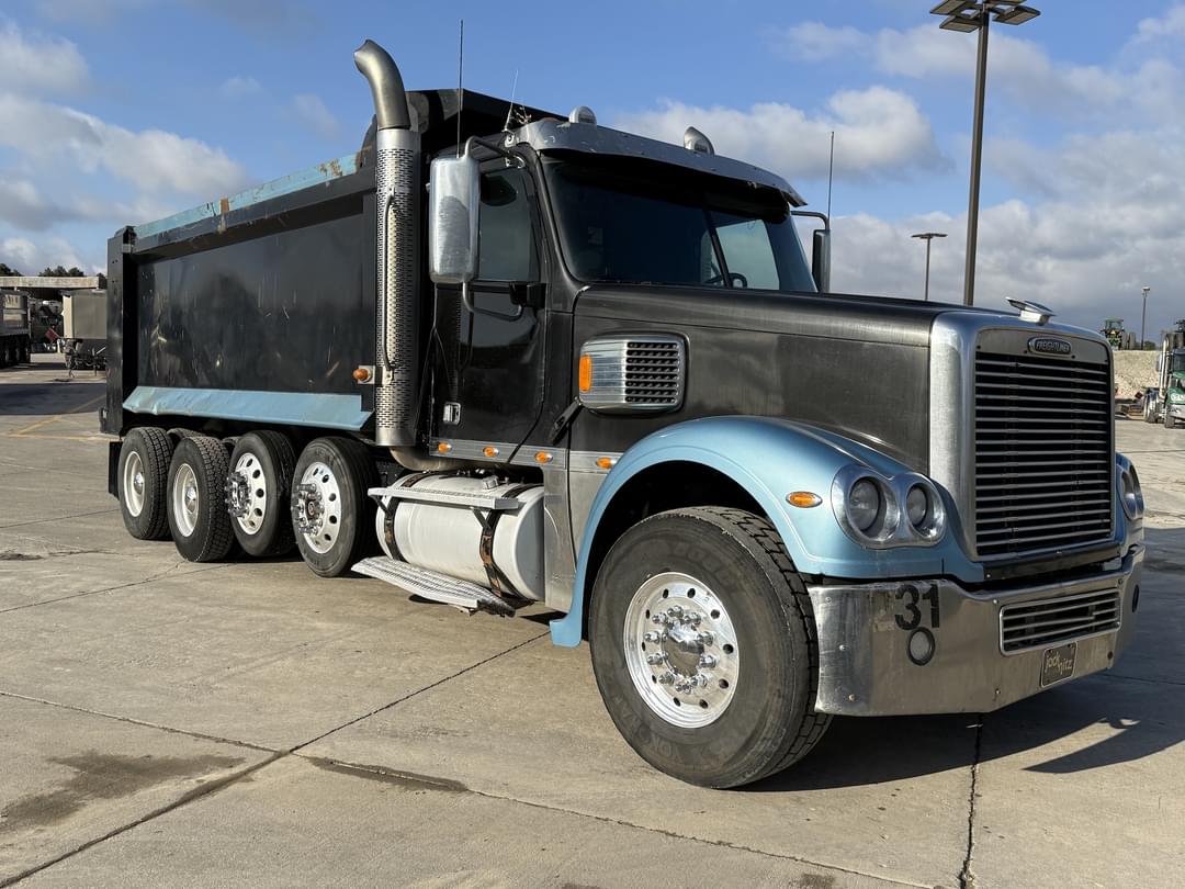 Image of Freightliner Coronado Primary image