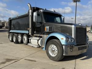 2016 Freightliner Coronado Image