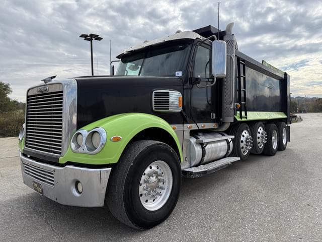 Image of Freightliner Coronado equipment image 4