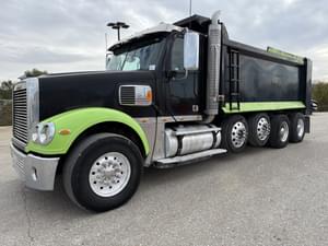 2016 Freightliner Coronado Image