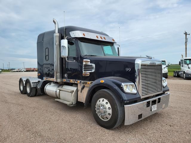 Image of Freightliner Coronado equipment image 1