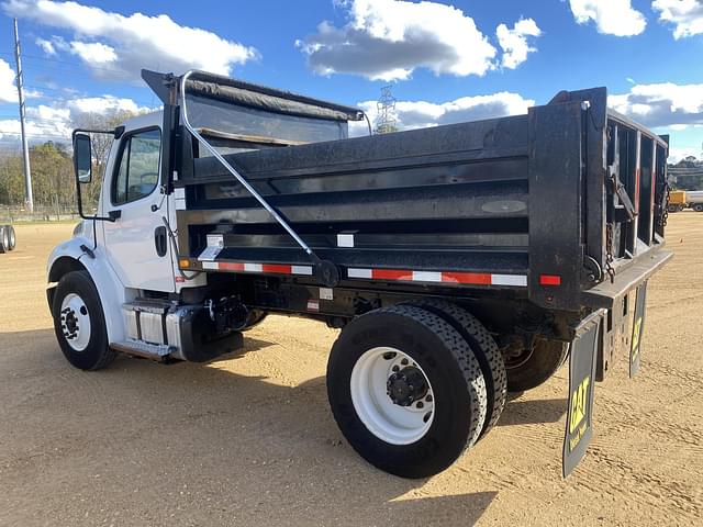 Image of Freightliner M2 equipment image 1