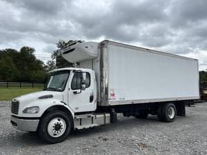 2016 Freightliner M2 Image