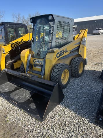 Main image Gehl R190