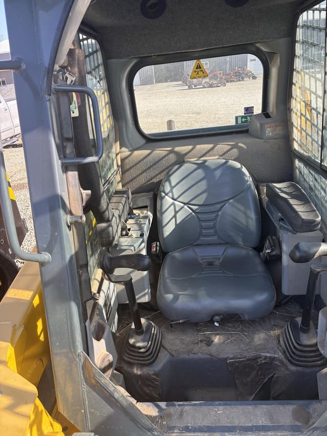 Image of Gehl R190 equipment image 1