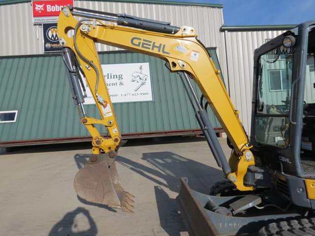 Image of Gehl Z35 GEN2 equipment image 4