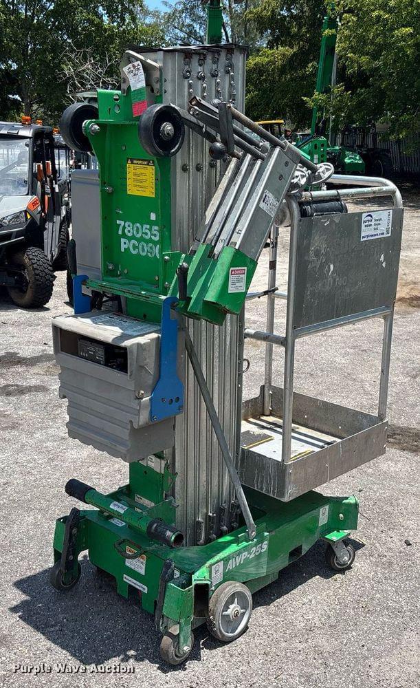 Image of Genie AWP-25S equipment image 4