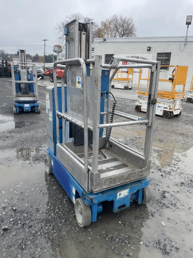 Image of Genie GR-20 equipment image 2