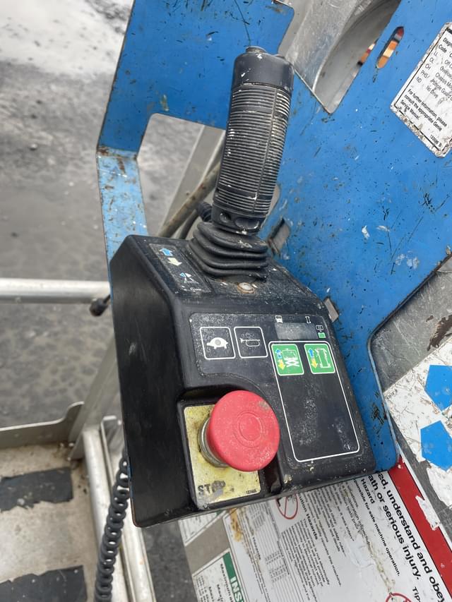 Image of Genie GR-20 equipment image 4