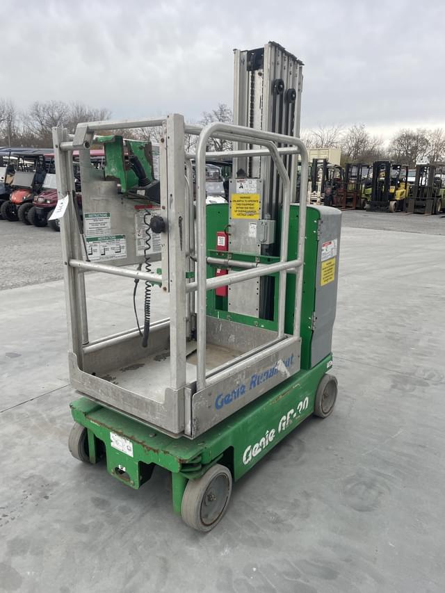 Image of Genie GR-20 equipment image 3