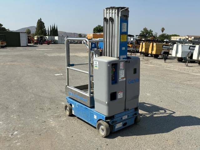 Image of Genie GR-20 equipment image 3