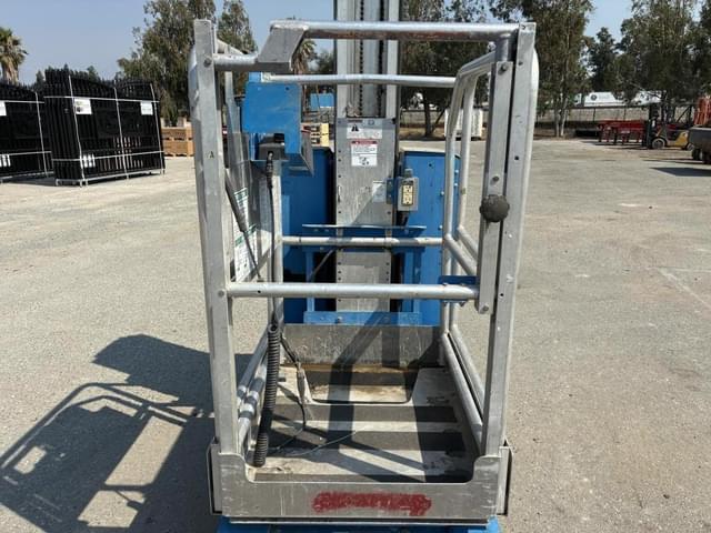 Image of Genie GR-20 equipment image 4