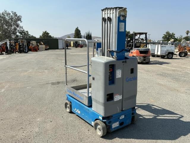 Image of Genie GR-20 equipment image 3