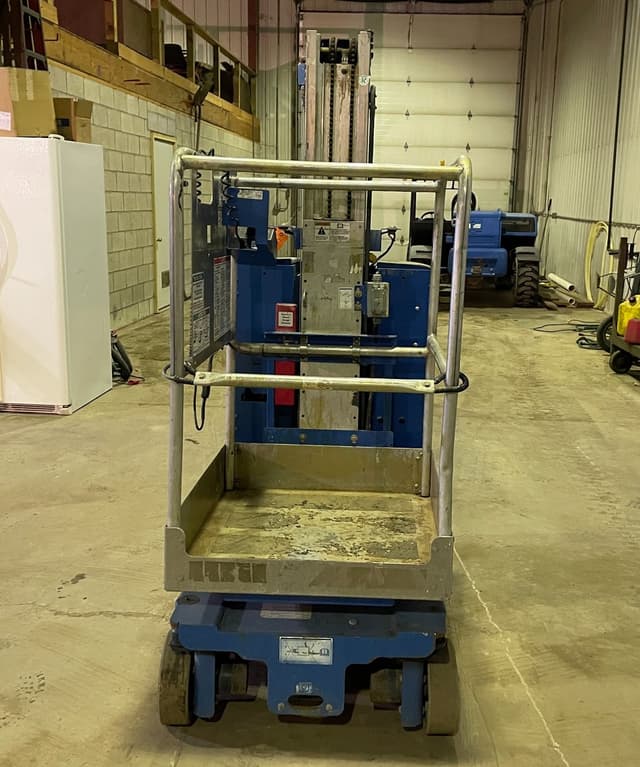 Image of Genie GR-20 equipment image 3