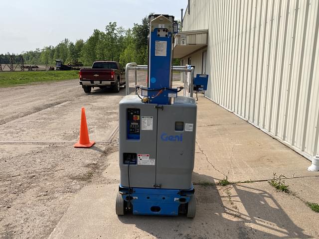 Image of Genie GR-20 equipment image 1