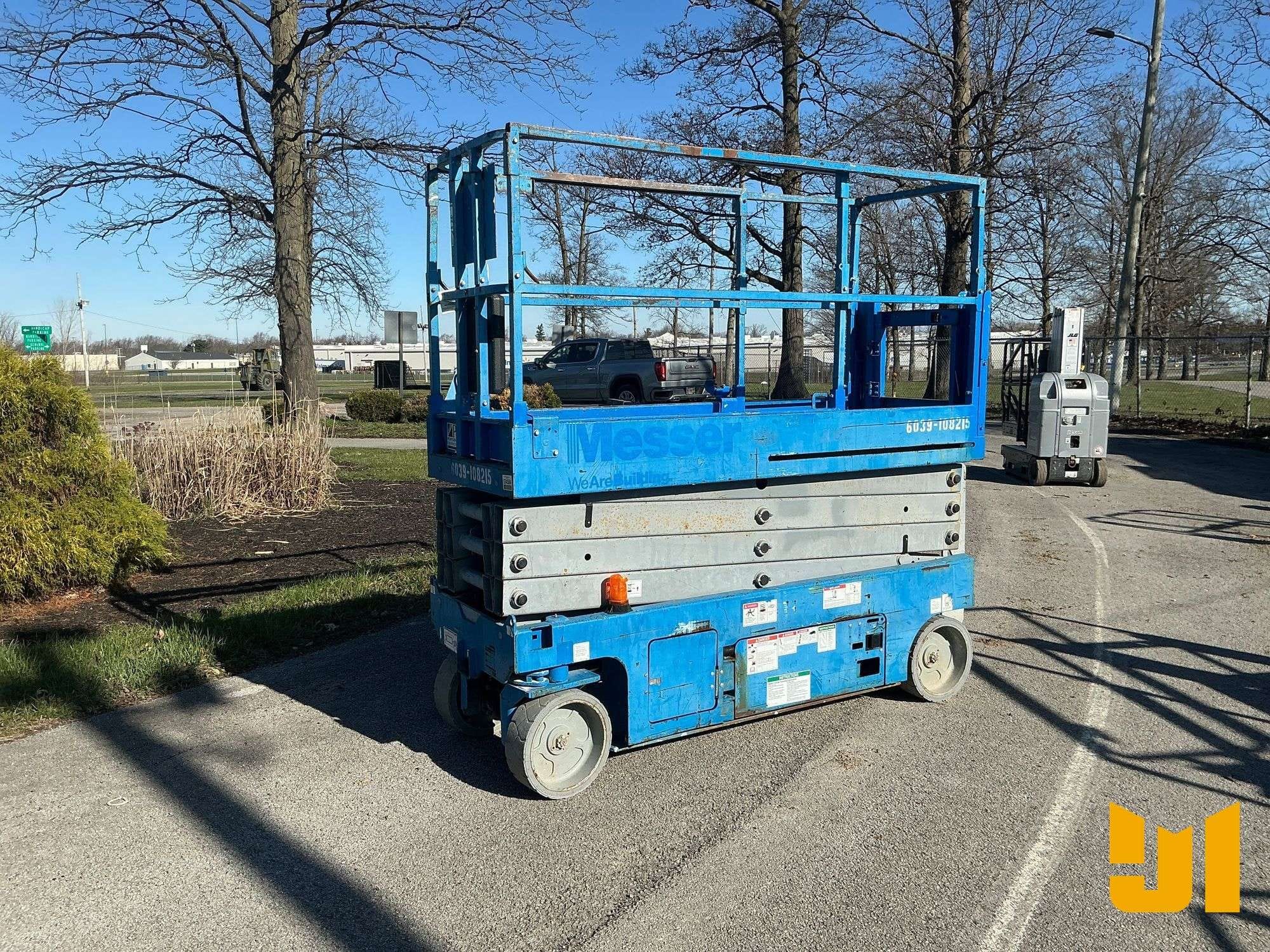 2016 Genie GS-2632 Equipment Image0