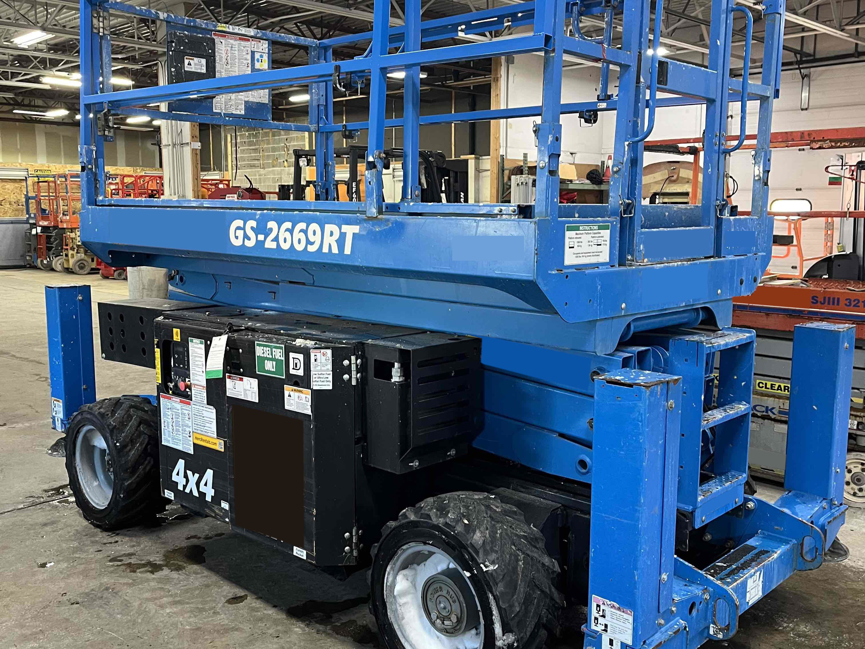 2016 Genie GS-2669RT Equipment Image0