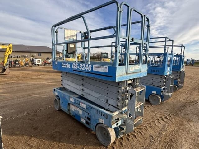 Image of Genie GS-3246 equipment image 3