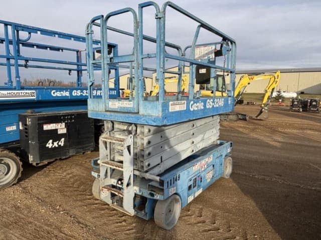 Image of Genie GS-3246 equipment image 1