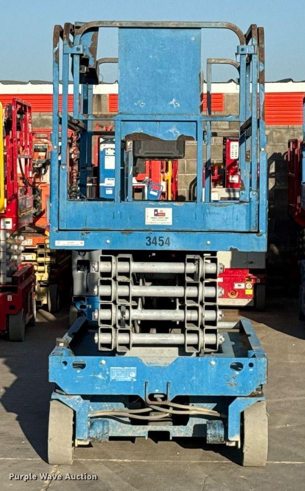 Image of Genie GS-3246 equipment image 1