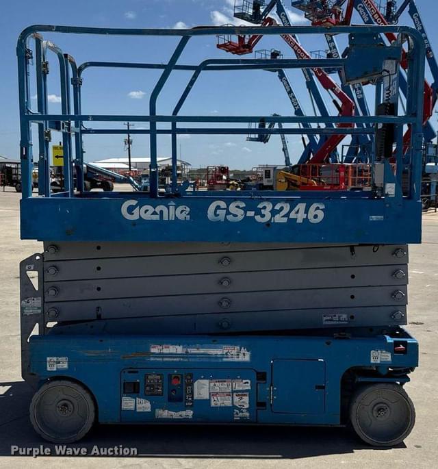 Image of Genie GS-3246 equipment image 3