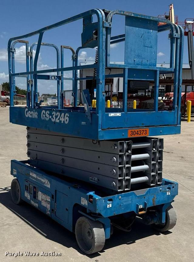 Image of Genie GS-3246 equipment image 2