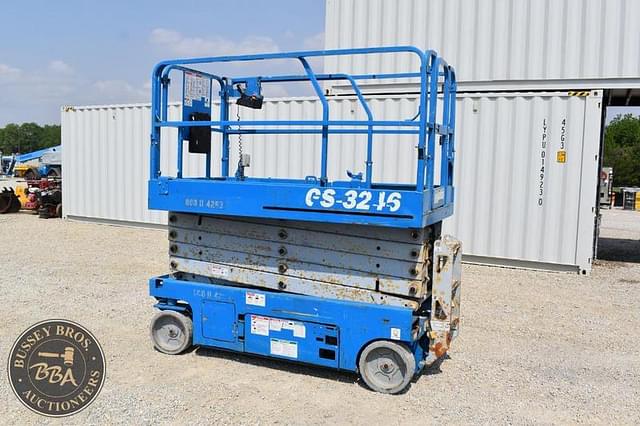 Image of Genie GS-3246 equipment image 2
