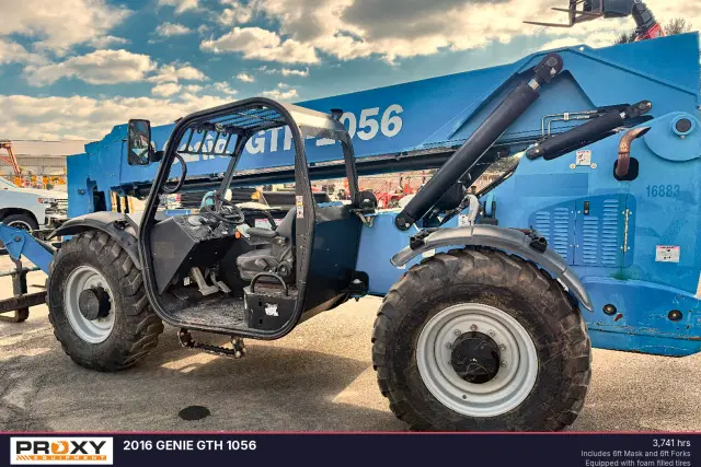 Image of Genie GTH-1056 equipment image 3
