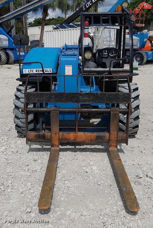Image of Genie GTH5519 equipment image 1