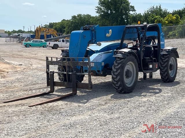 Image of Genie GTH844 equipment image 1