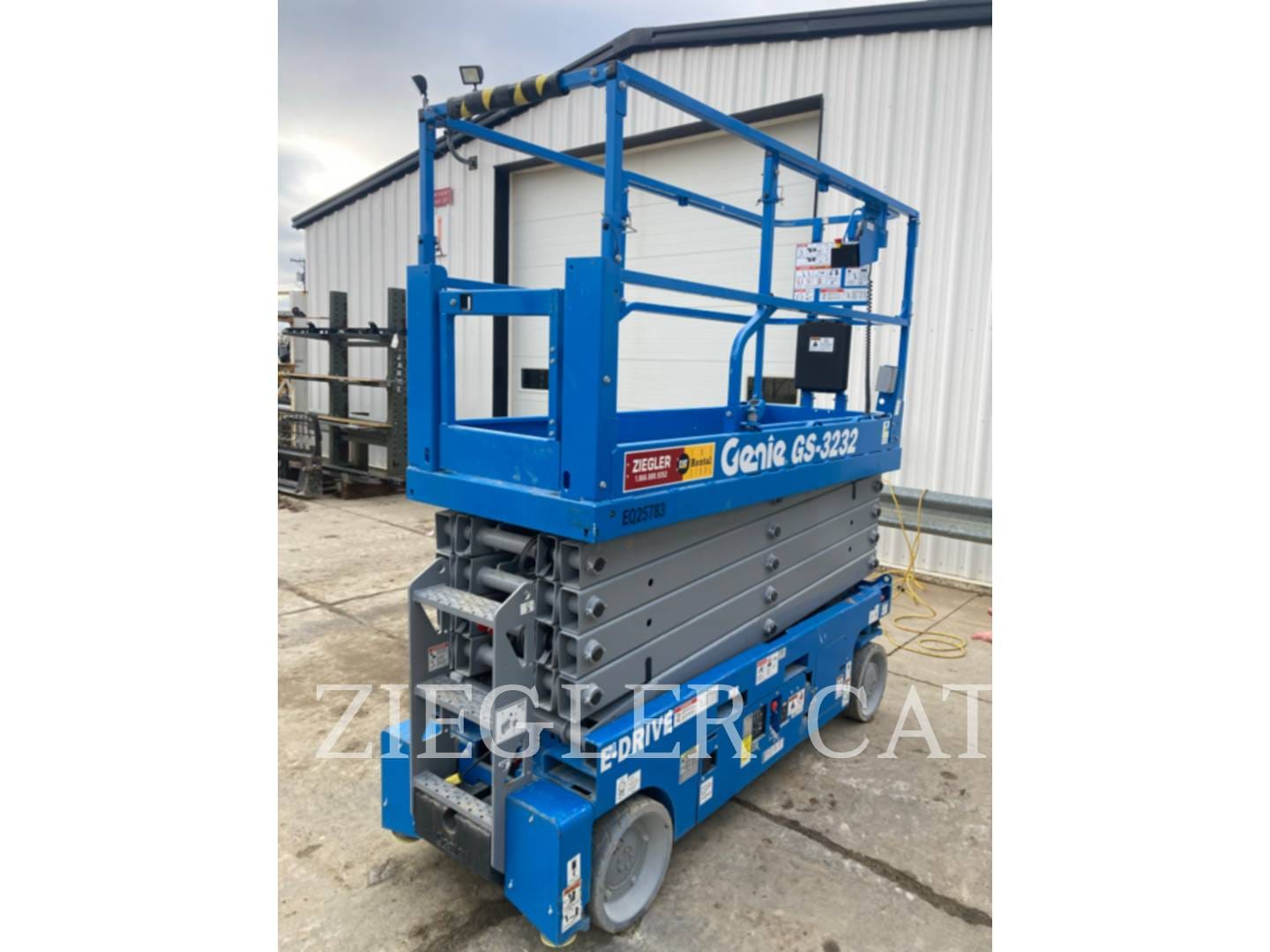 2016 Genie GS3232 Equipment Image0