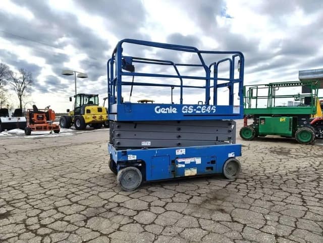 Image of Genie GS2646 equipment image 2